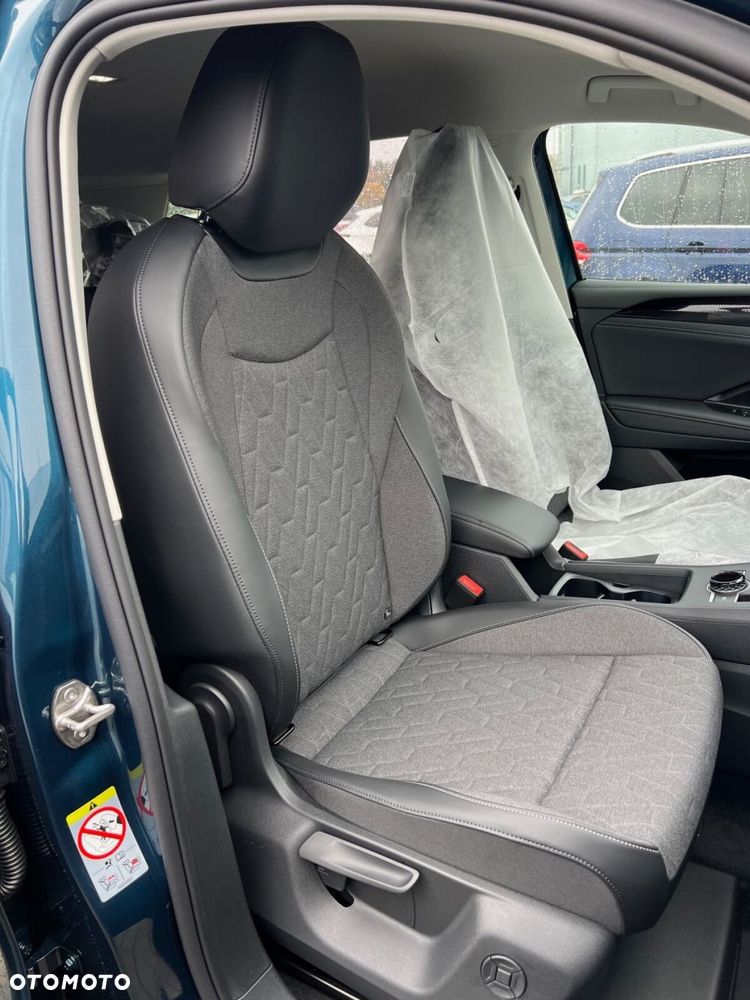 Volkswagen Tiguan - 5