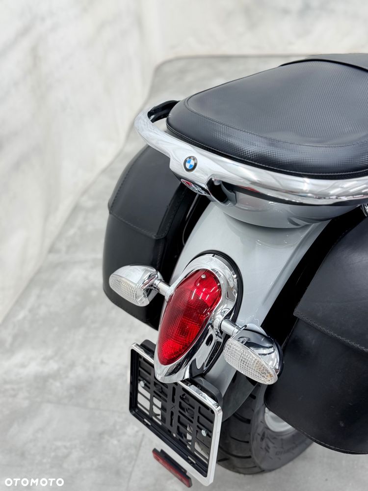 BMW R - 22