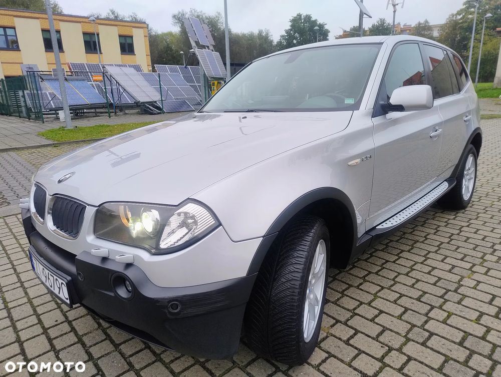 BMW X3 2.5i - 7