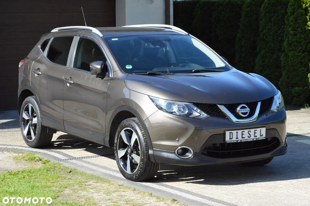 Nissan Qashqai 1.6 DCi N-Connecta EU6 - 1