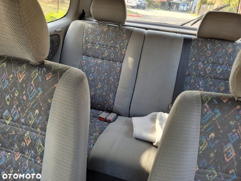 Toyota Corolla 1.4 - 7