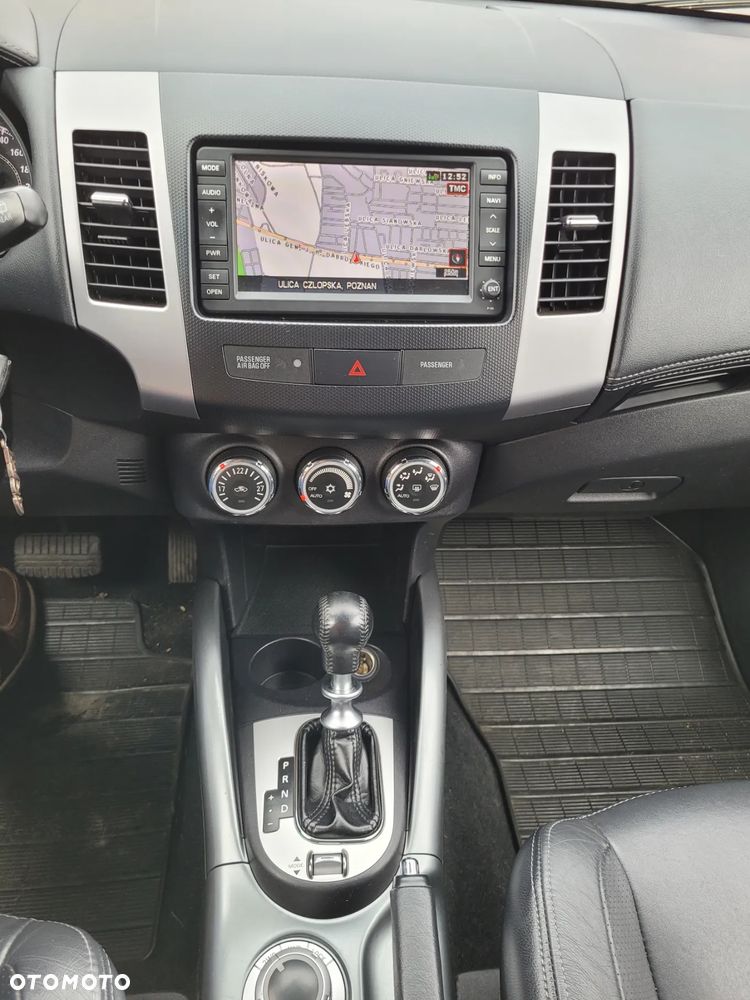 Peugeot 4007 2.2HDi Premium - 13