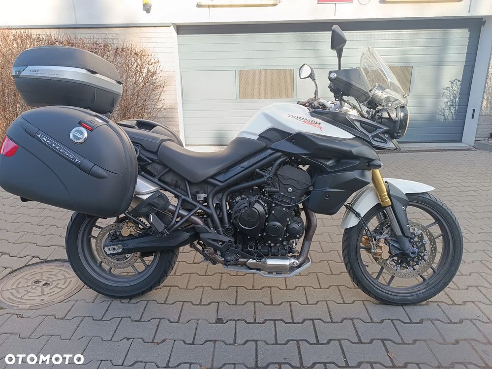 Triumph Tiger - 2