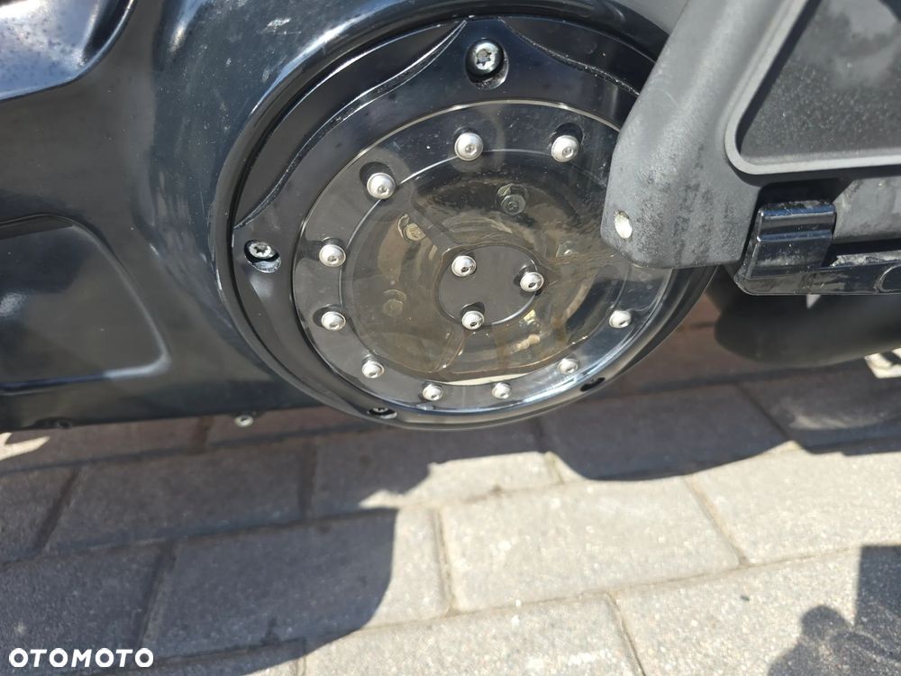 Harley-Davidson FLHS Electra Glide - 18