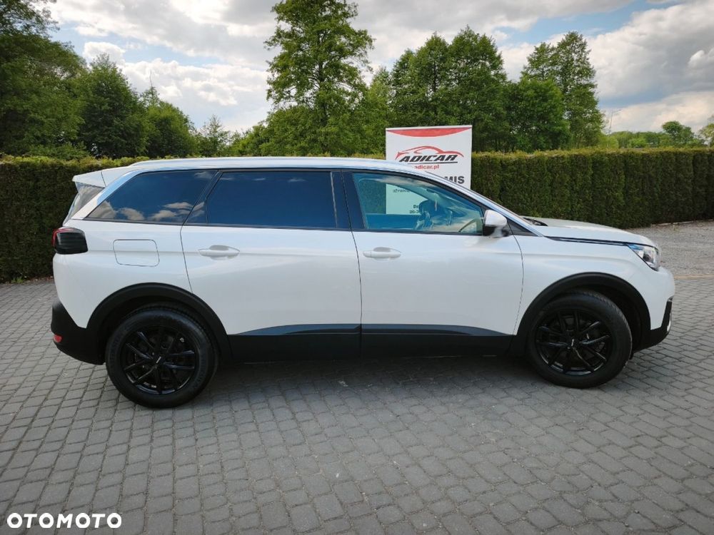 Peugeot 5008 2017 photo 5