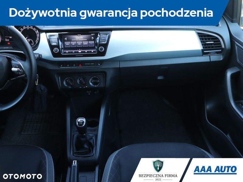 Skoda Fabia - 10