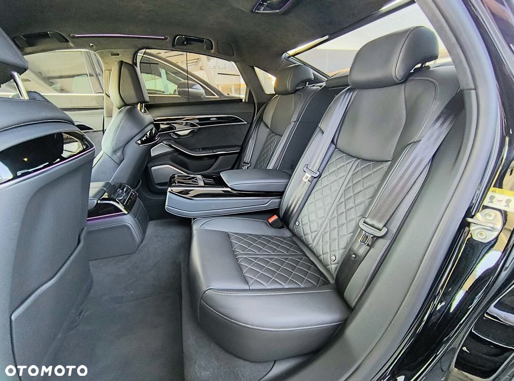 Audi S8 - 21