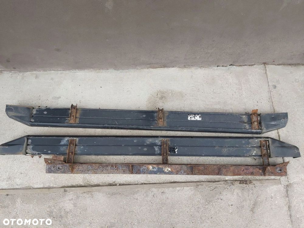 Toyota Rav4 III 2006 - 2012r stopnie progowe progi - 3