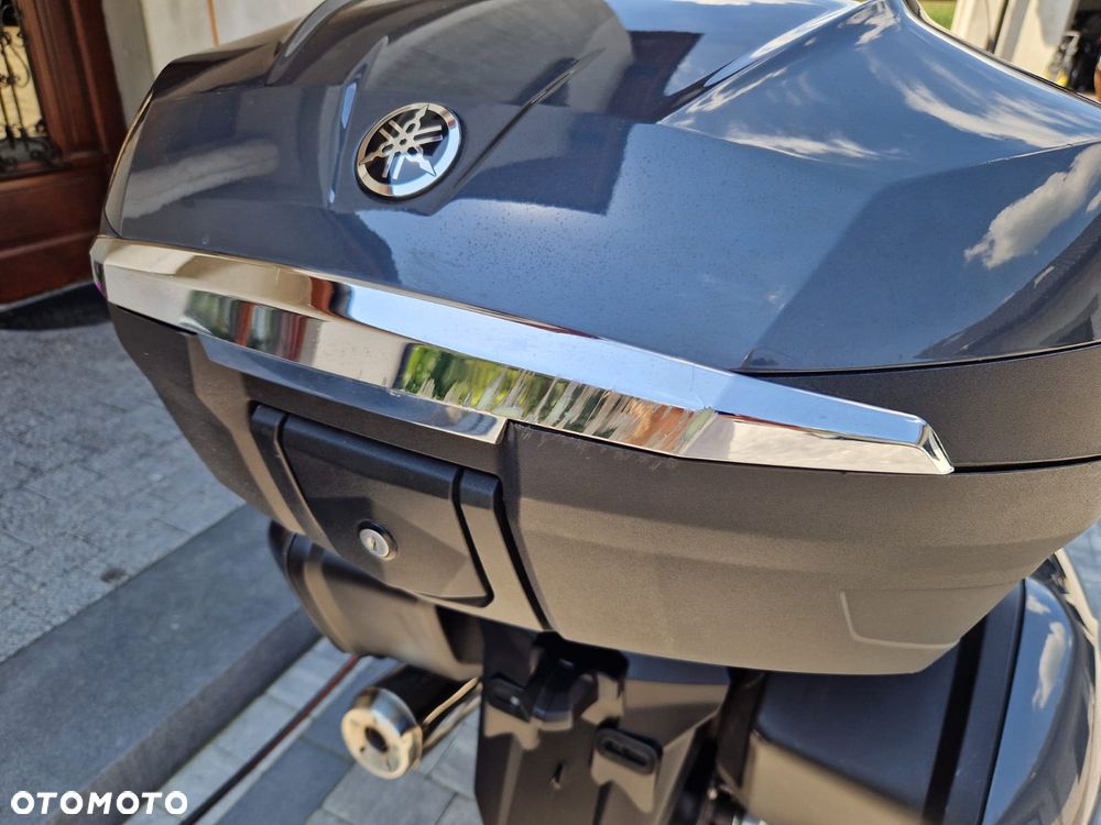 Yamaha FJR - 3