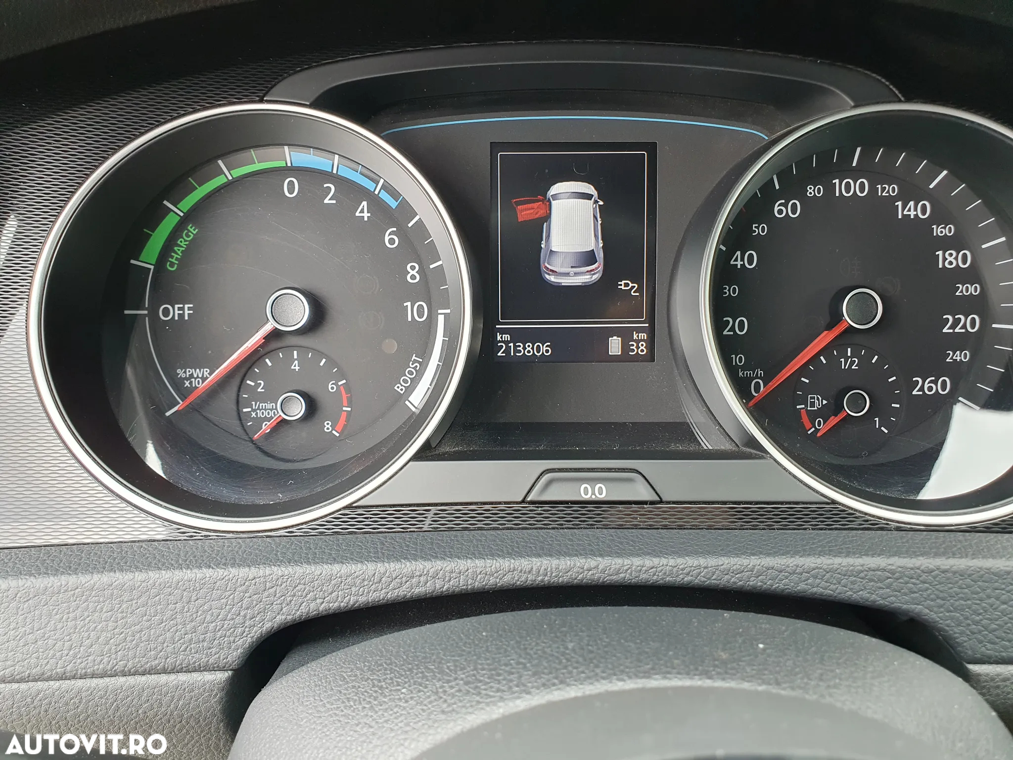Volkswagen Golf - 5