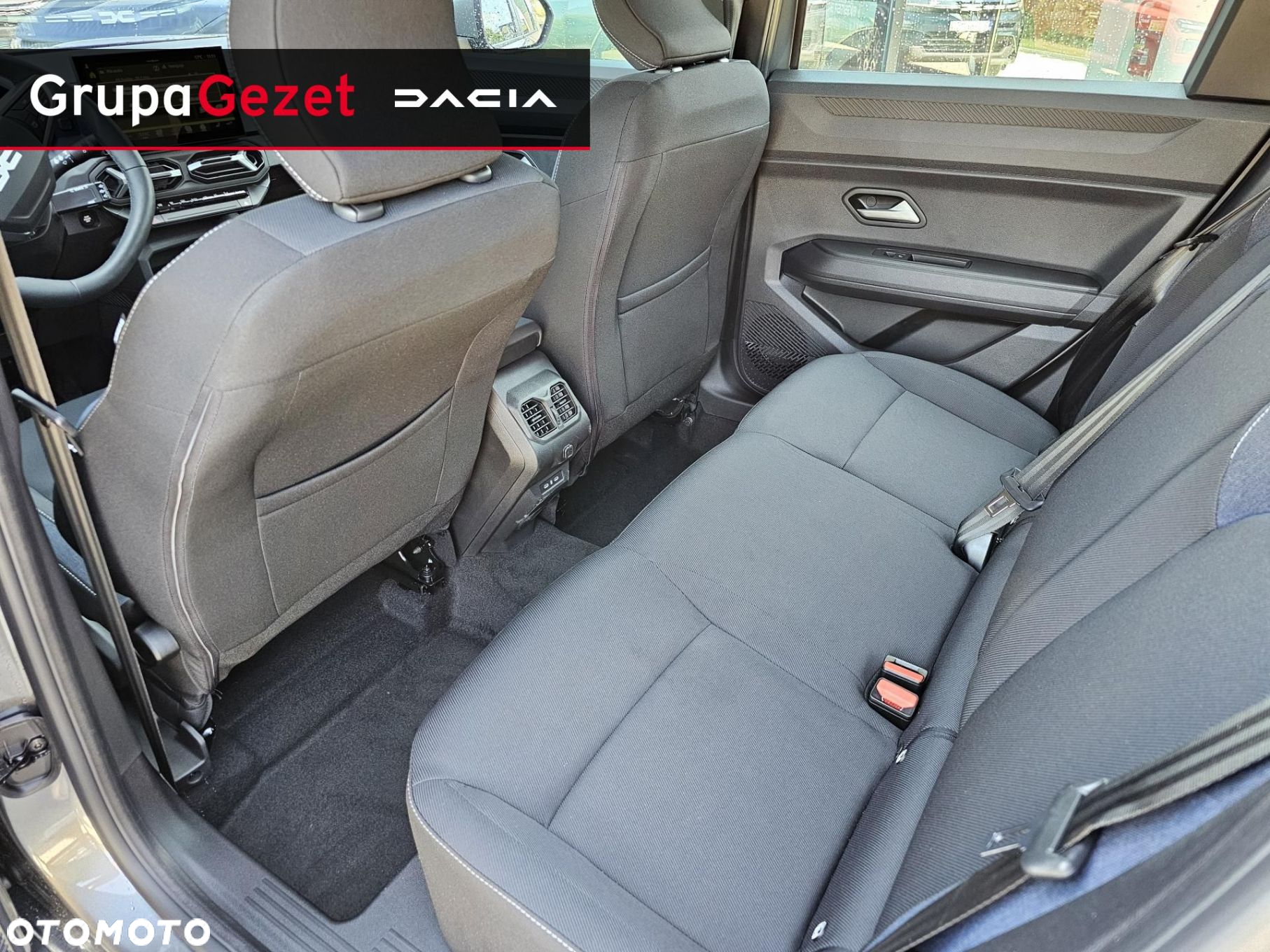 Dacia Inny - 8
