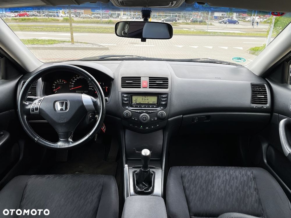 Honda Accord 2.0 i Comfort - 22