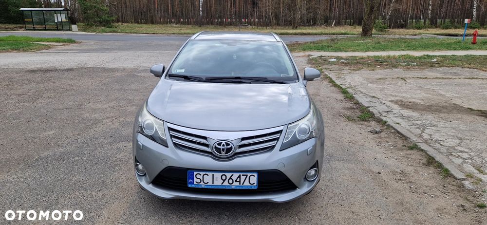Toyota Avensis 1.8 Premium EU5 - 2