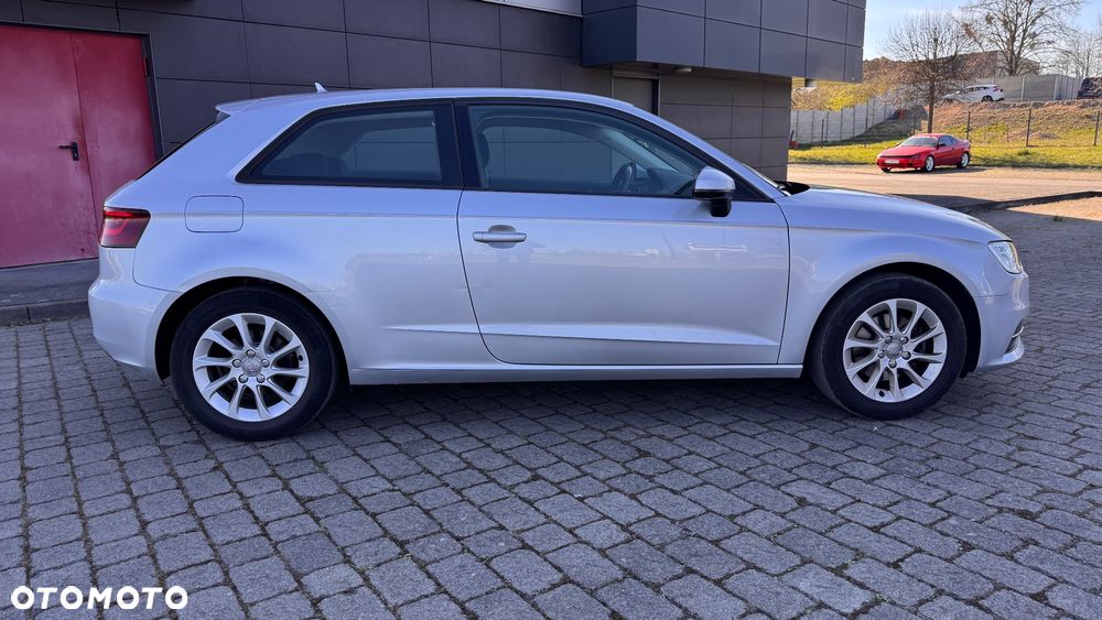 Audi A3 3-drzwiowe 1.4 TFSI Attraction - 8