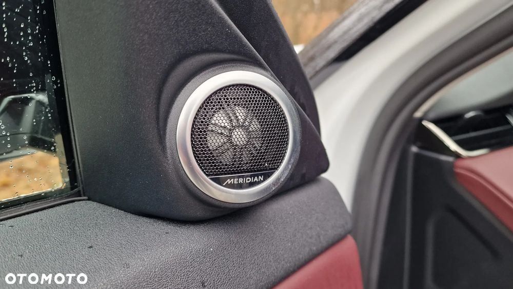 Land Rover Range Rover Evoque - 26