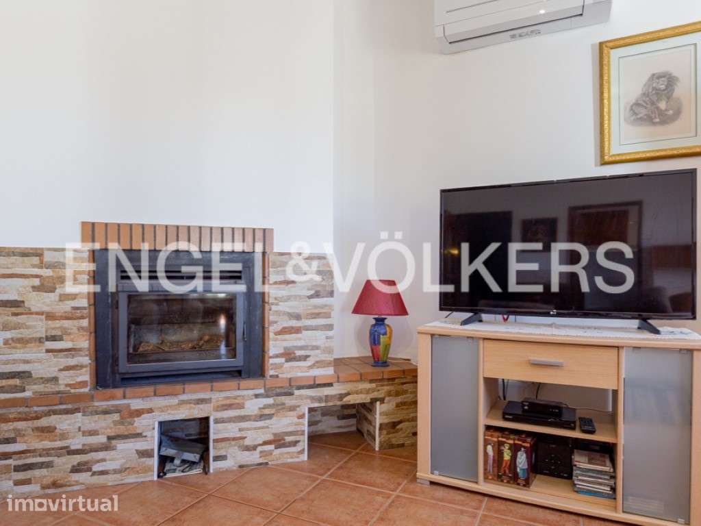 Apartamento T2 com Vista Mar na Praia da Lota - Grande imagem: 5/33