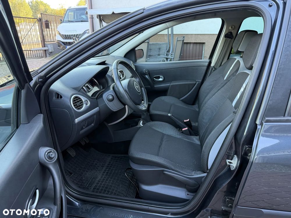 Renault Clio 1.2 16V Ripcurl - 17