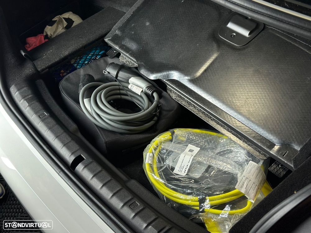 BMW 530 e Pack M - 48