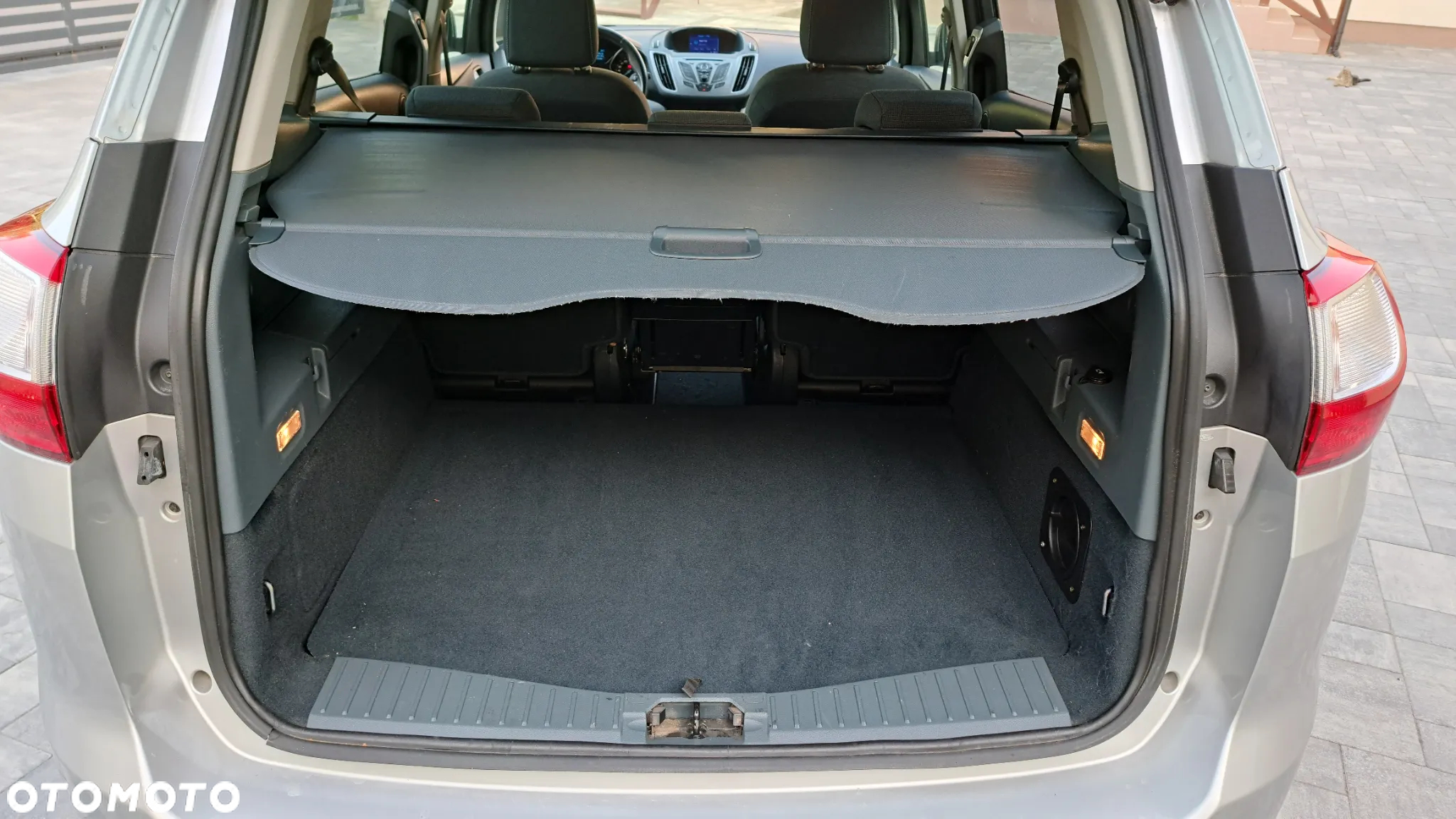 Ford Grand C-MAX 1.6 TDCi Edition - 14