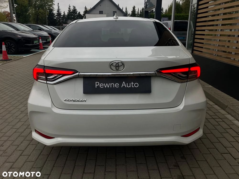Toyota Corolla 1.6 Comfort - 6