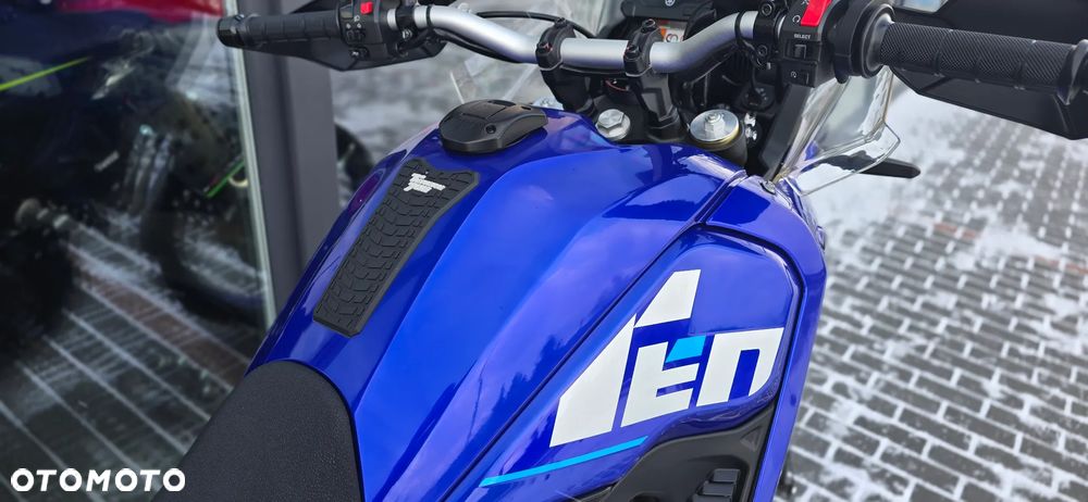 Yamaha Tenere - 16
