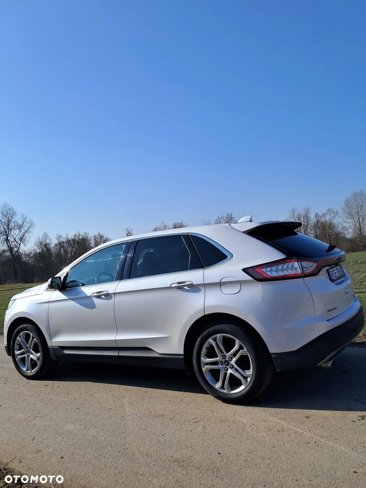 Ford Edge - 10