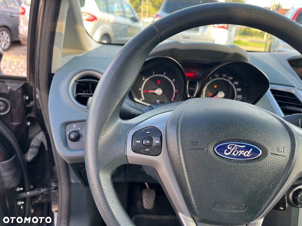 Ford Fiesta 1.25 Trend EU5 - 14