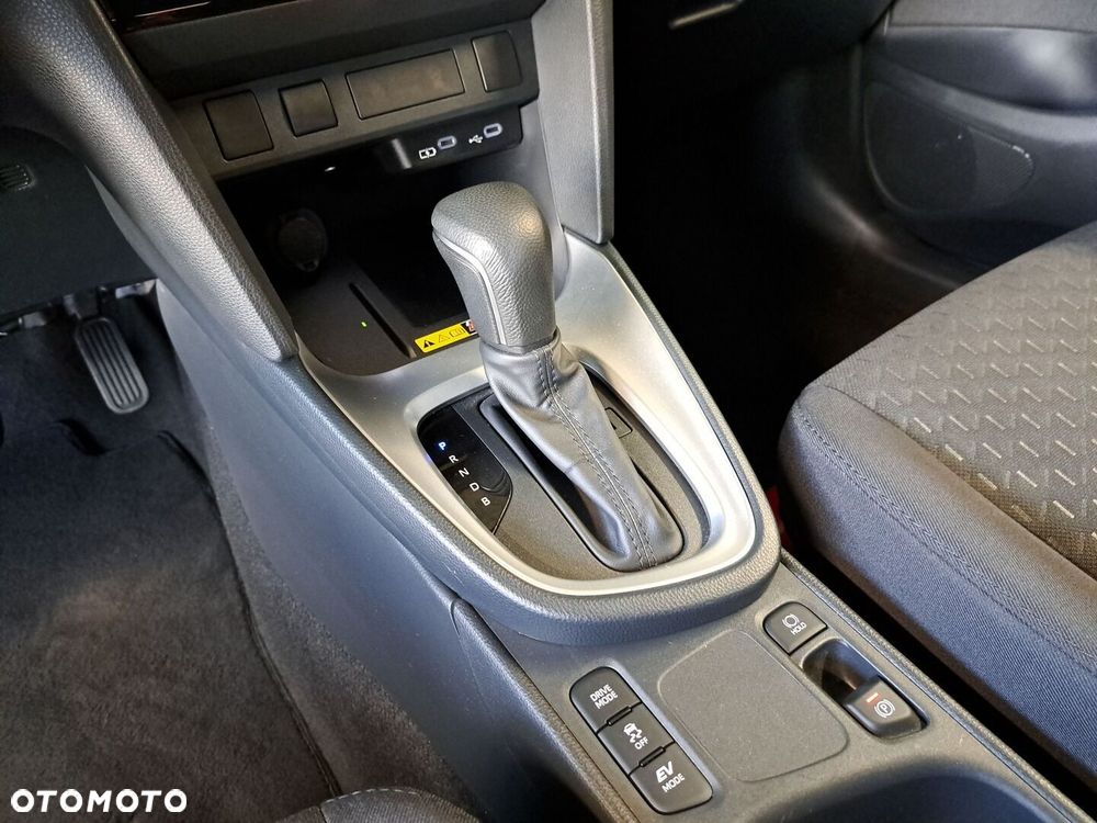Toyota Yaris Cross Hybrid 1.5 Comfort - 26