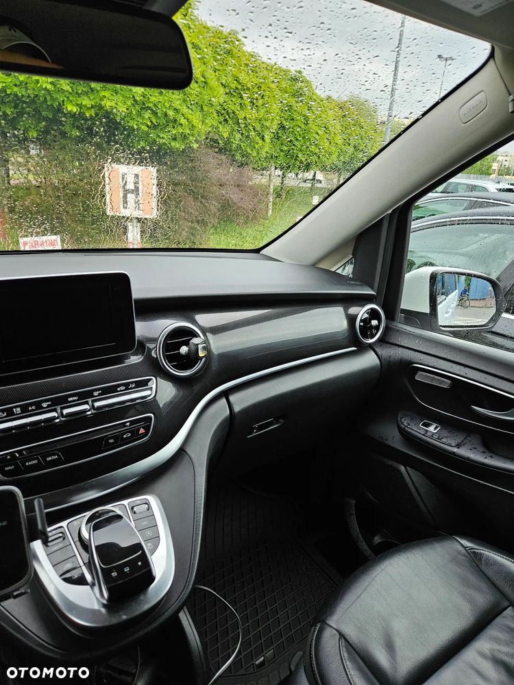 Mercedes-Benz Klasa V 250 (BlueTEC) d lang 4Matic 7G-TRONIC - 12