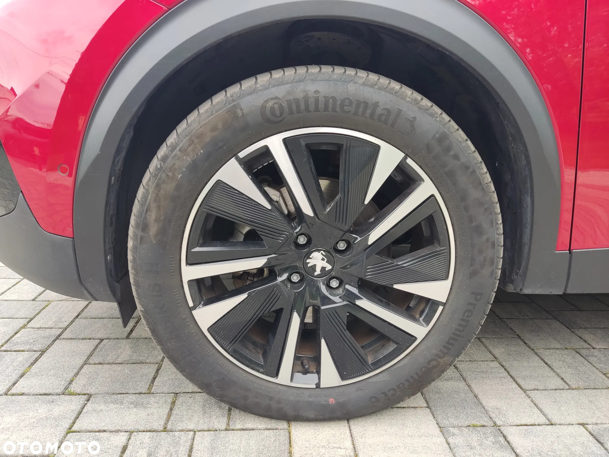 Peugeot 208 e-208 GT Line - 29