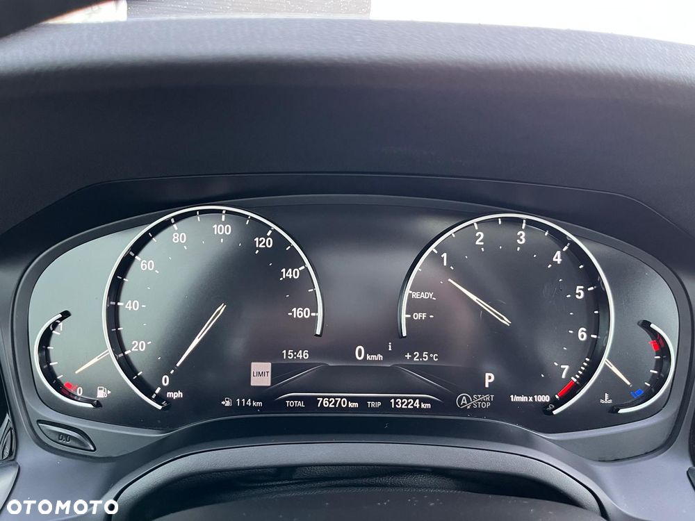 BMW Seria 3 330i xDrive - 6