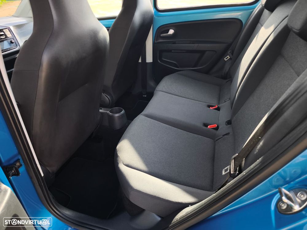 VW Up! 1.0 BMT Move - 16