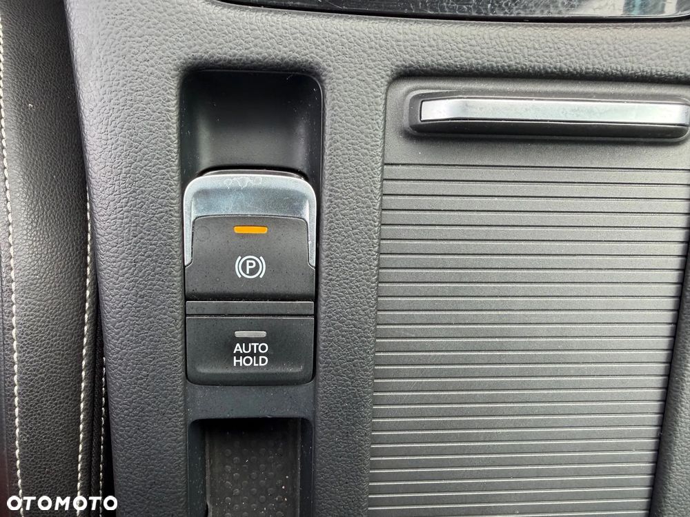 Volkswagen Passat 1.5 TSI EVO Elegance - 29