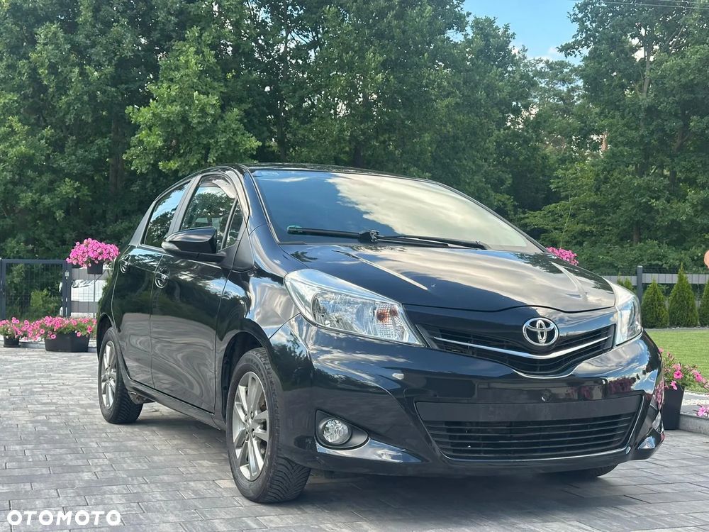 Toyota Yaris - 1