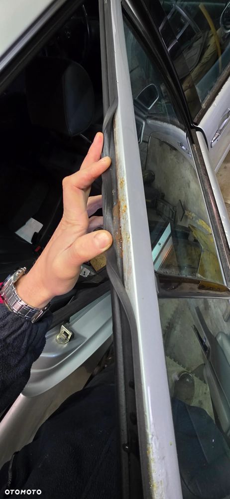 Mercedes-Benz Klasa E - 13