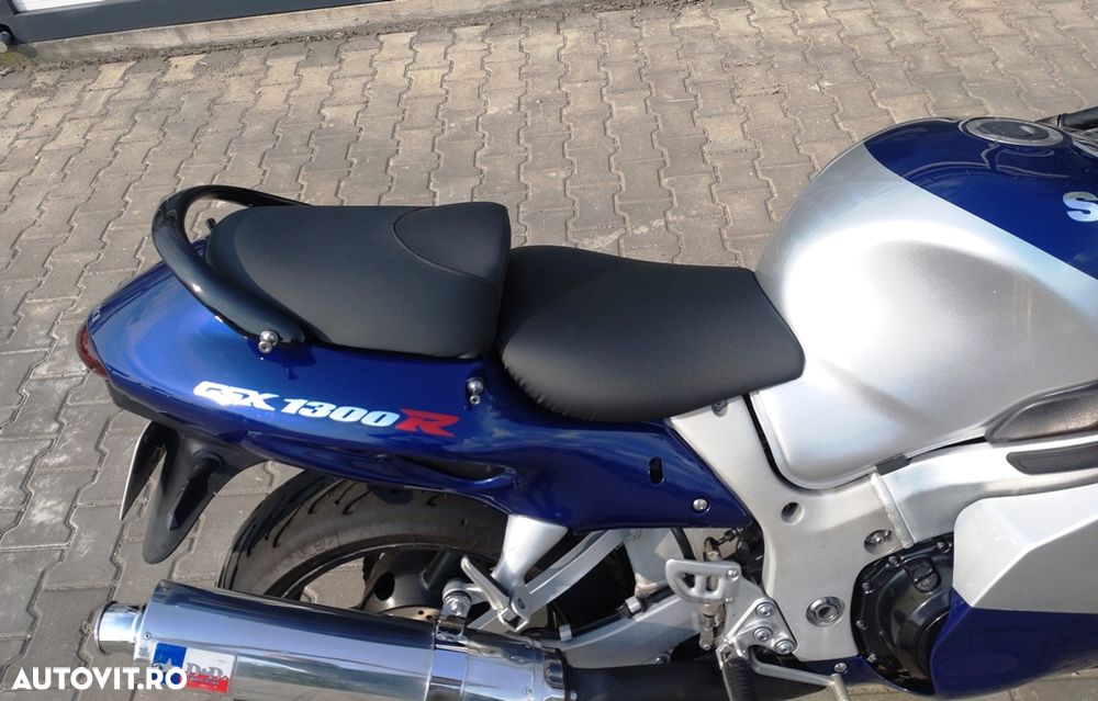 Suzuki GSX 1300R Hayabusa - 12