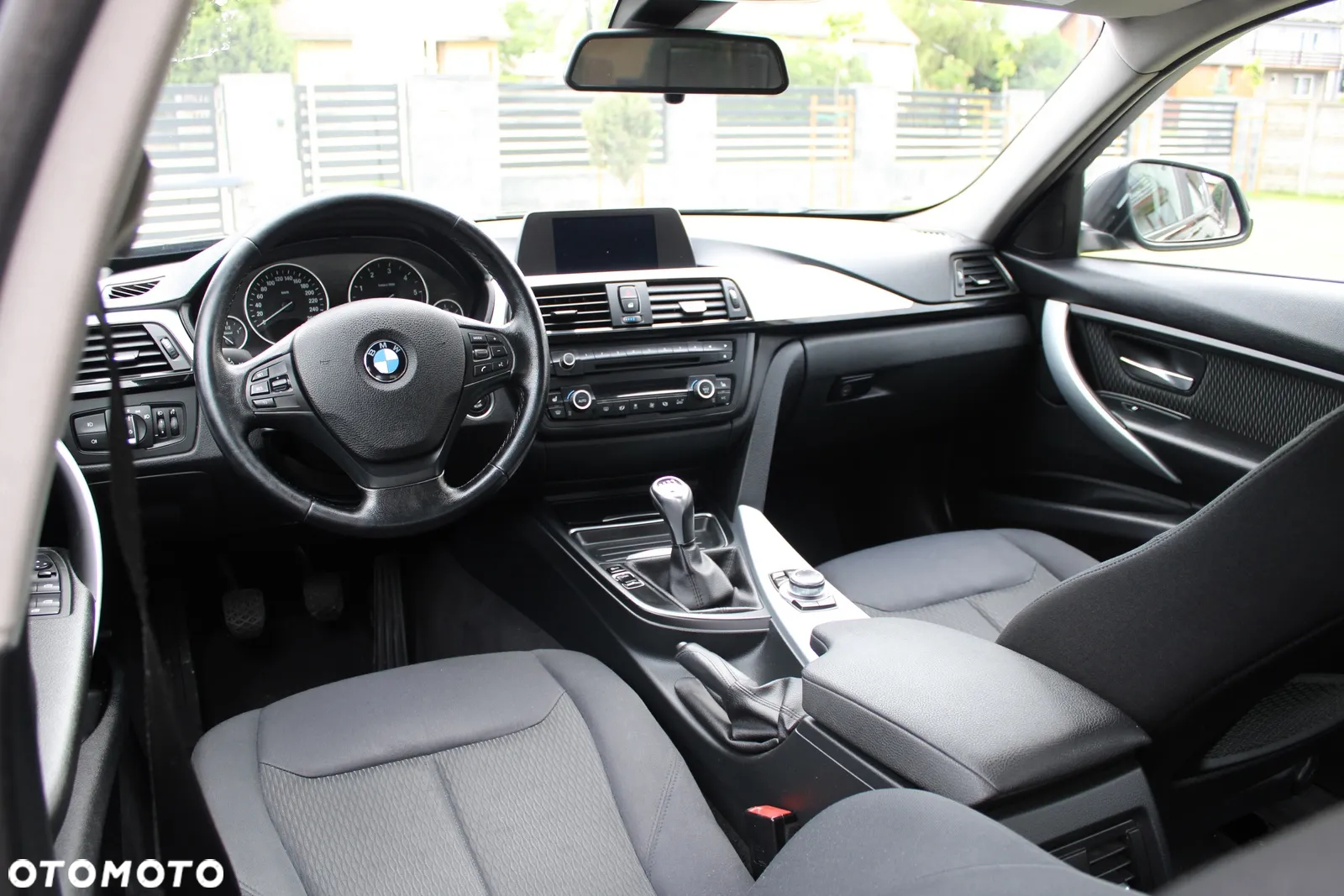 BMW Seria 3 - 25