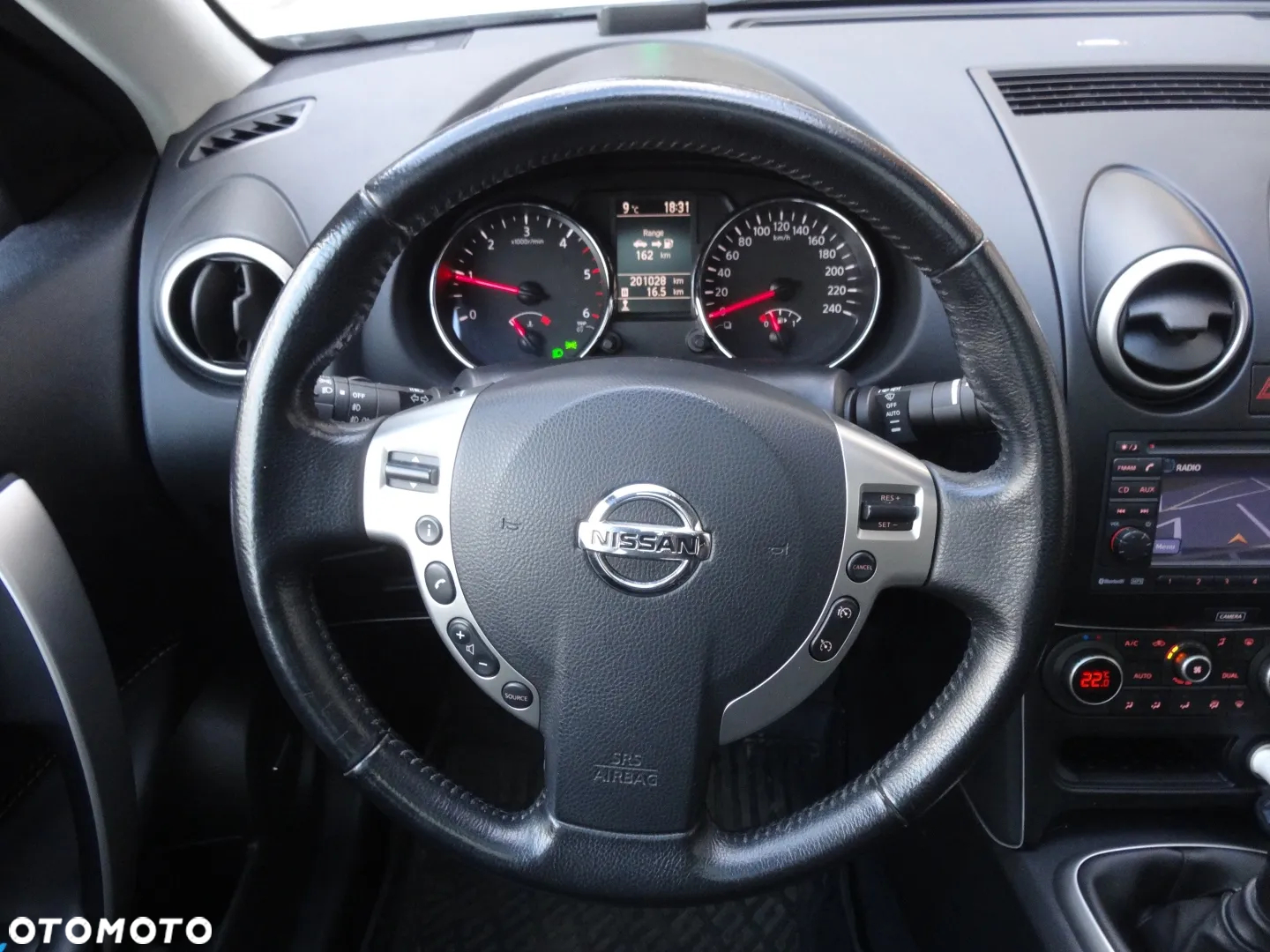 Nissan Qashqai 1.6 DCi 4x4 Tekna - 27