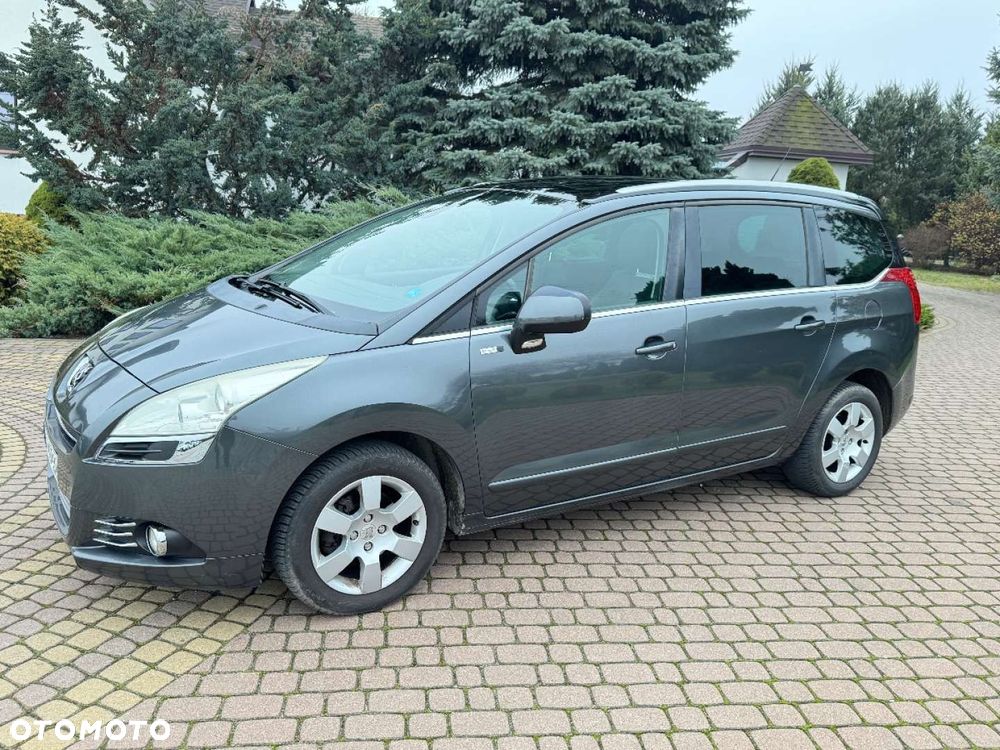 Peugeot 5008 - 7