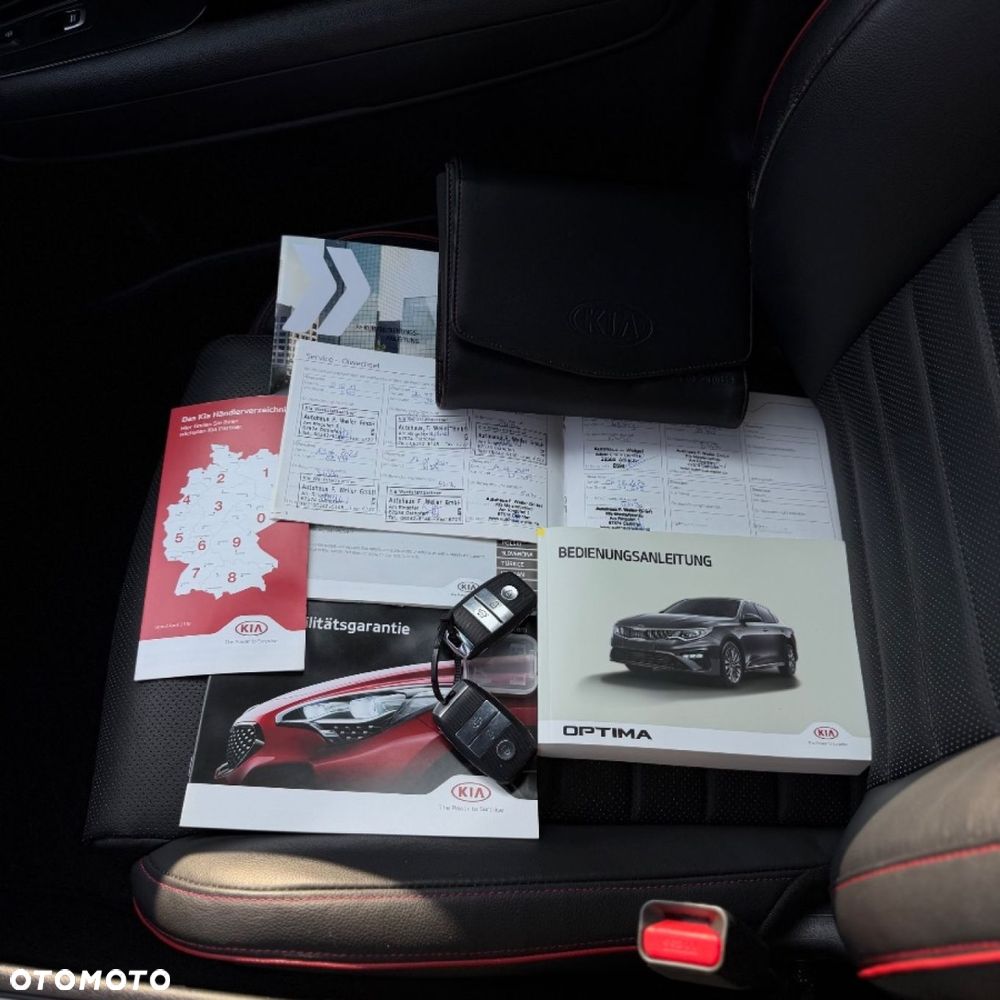 Kia Optima - 38
