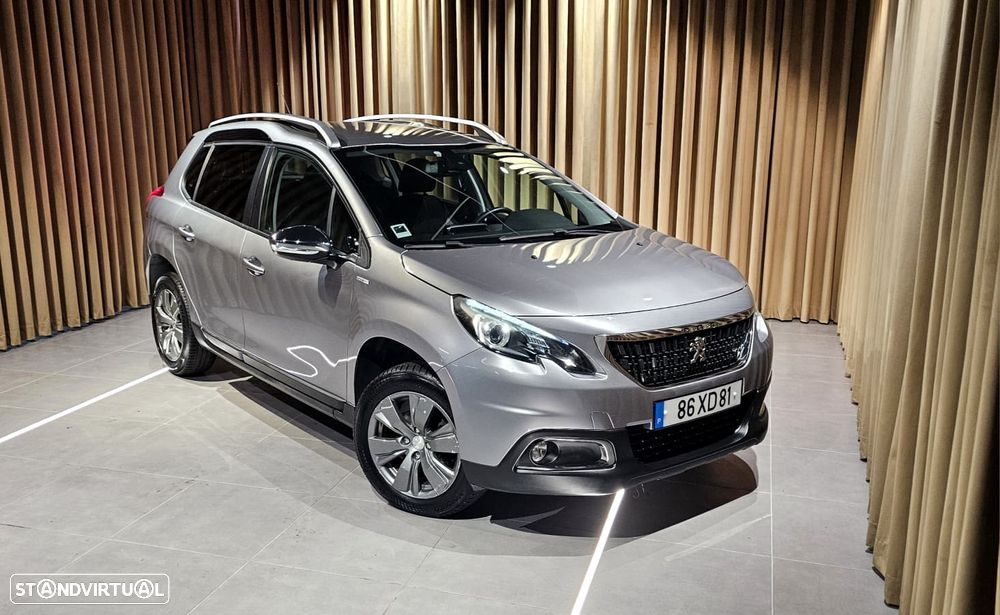 Peugeot 2008 1.2 PureTech Style - 5