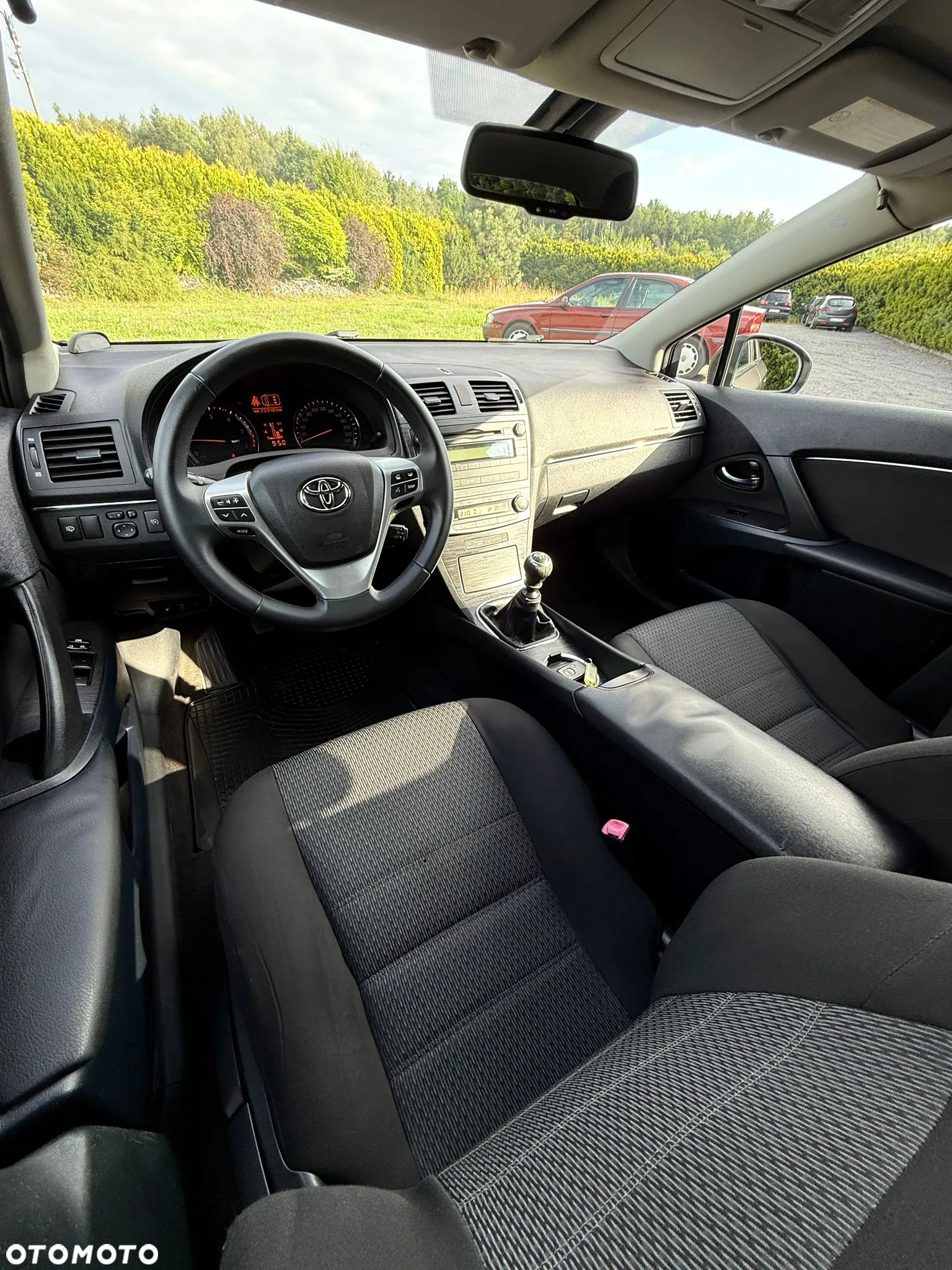 Toyota Avensis 2.0 D-4D Platinium - 12