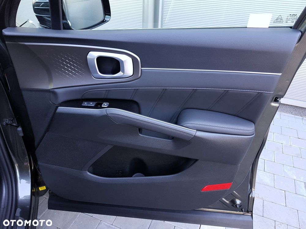Kia Sorento 1.6 T-GDI HEV XL AWD 7os - 27