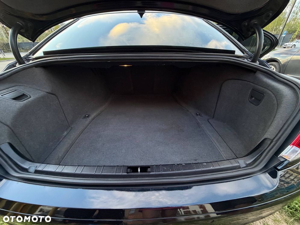 BMW Seria 7 - 16