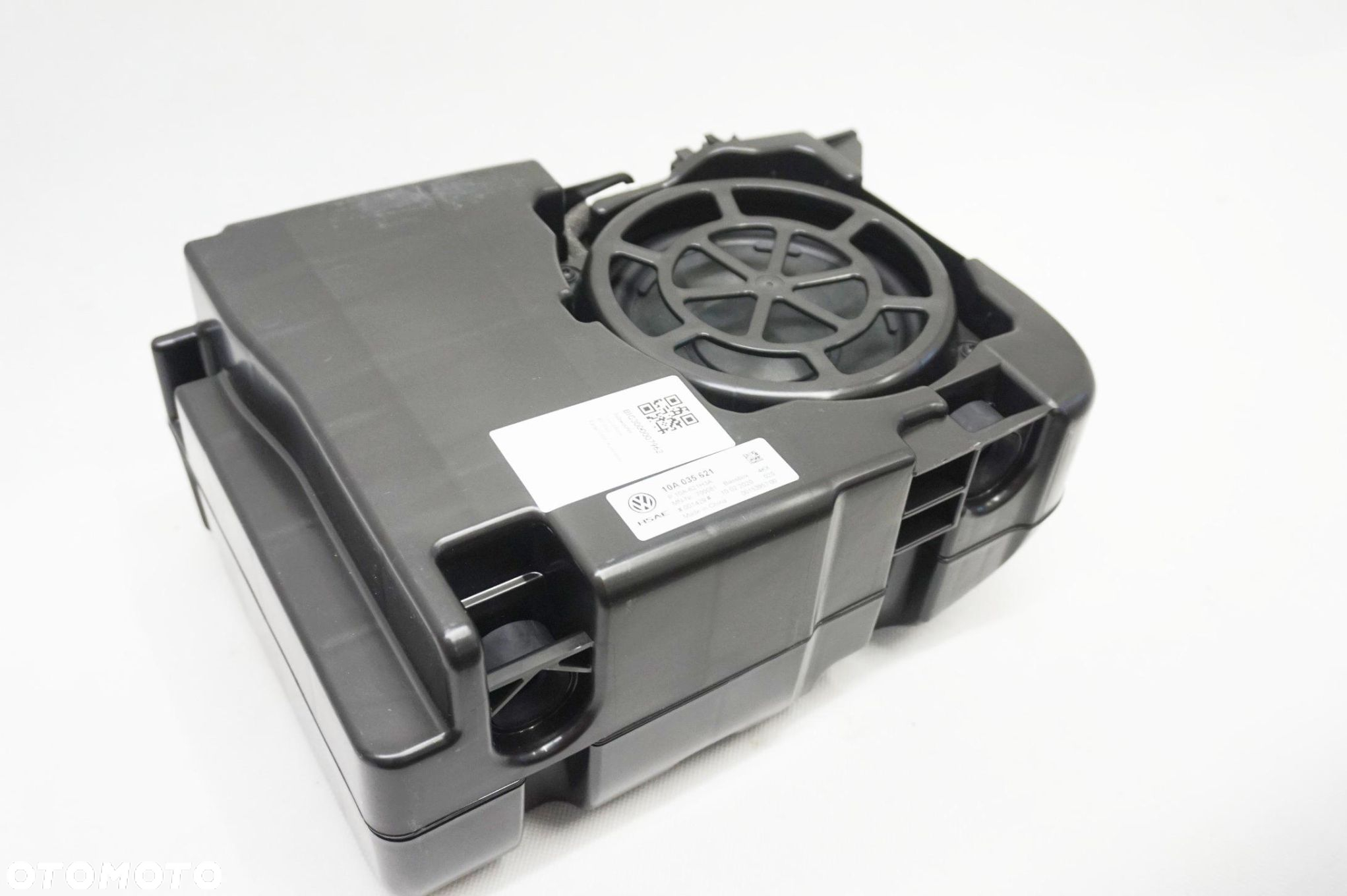 GŁOŚNIK SUBWOOFER BASSBOX CUPRA BORN ID3 10A035621 - 2