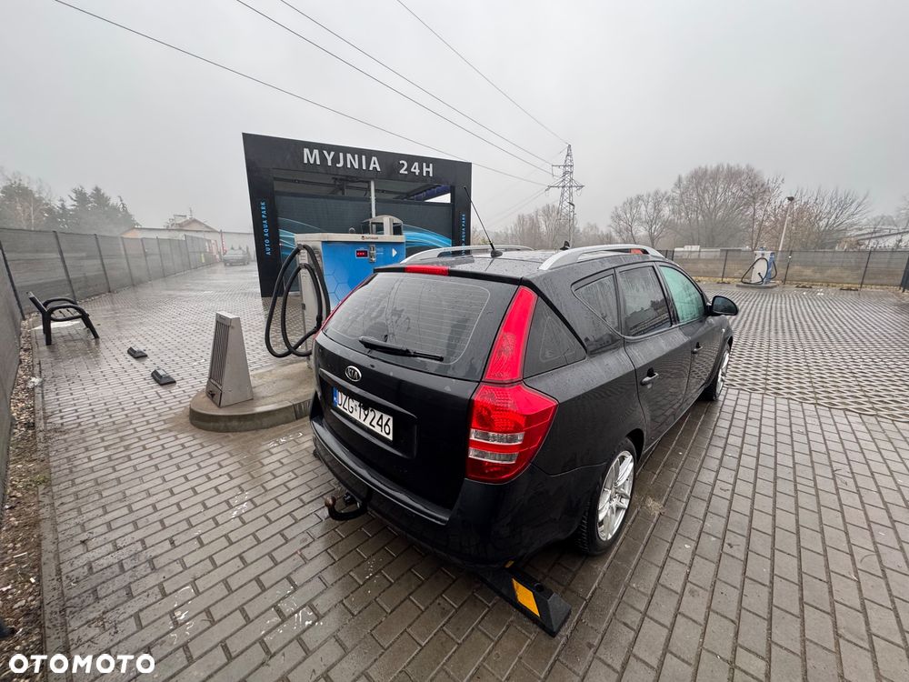 Kia Ceed 1.6 Crdi L - 4