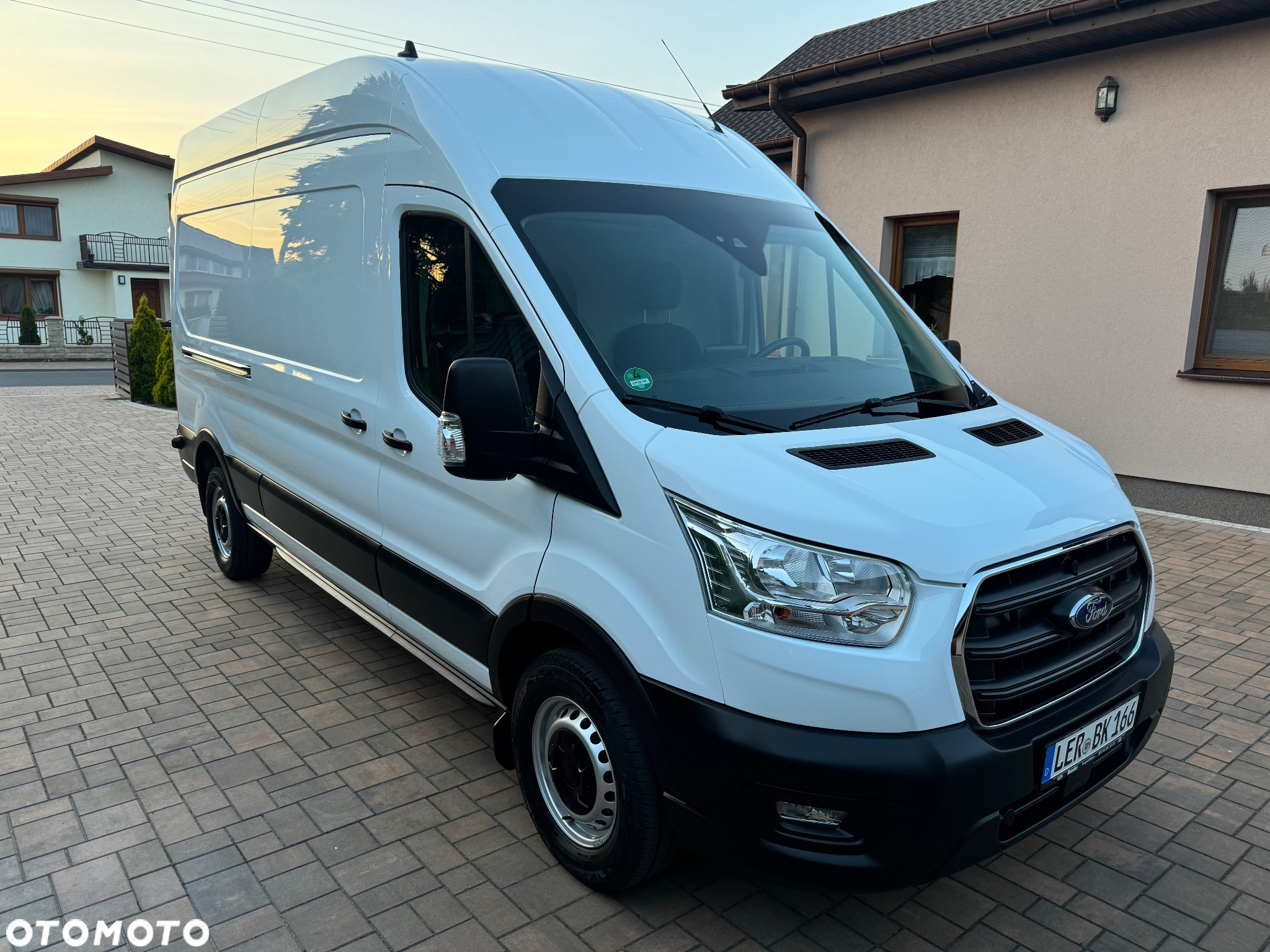 Ford Transit - 4