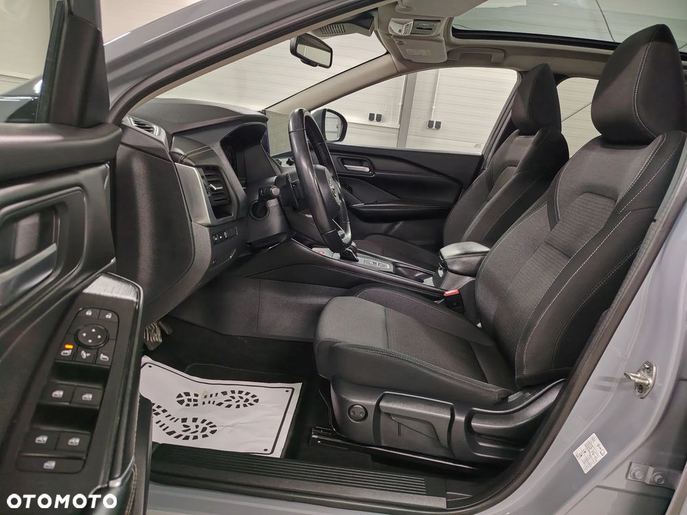 Nissan Qashqai 1.3 DIG-T DCT N-CONNECTA - 18