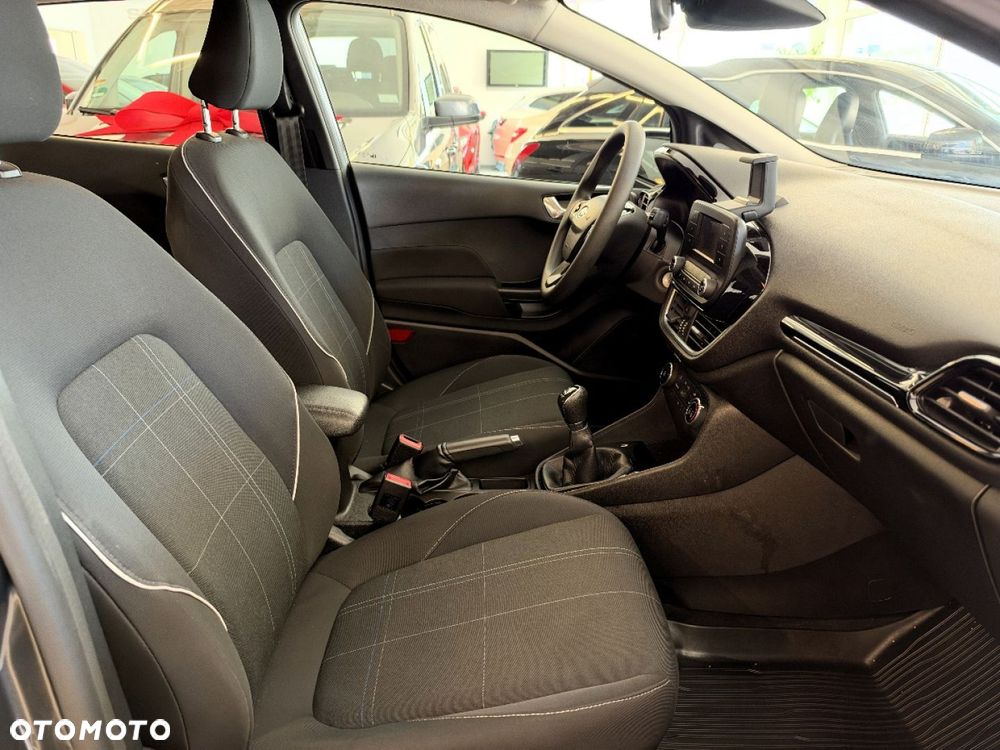 Ford Fiesta - 19