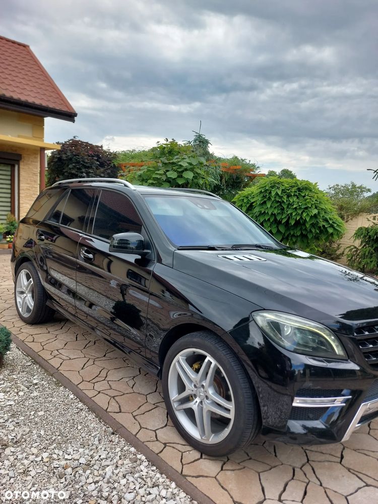 Mercedes-Benz ML - 4